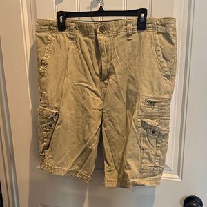 No Boundaries Men's Khaki Cargo Shorts
